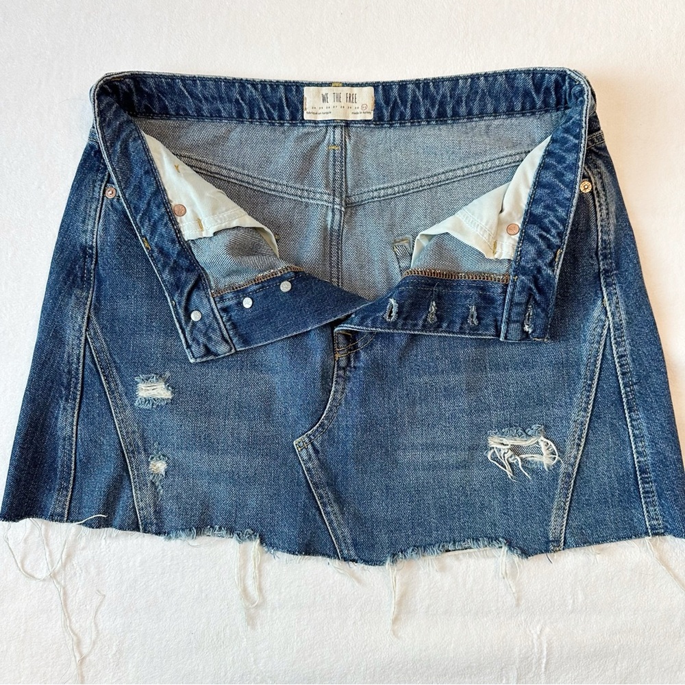 We the Free Harvey Blue Denim Mini Skirt Distressed Raw Hem Button Fly, size 31 - Picture 14 of 16